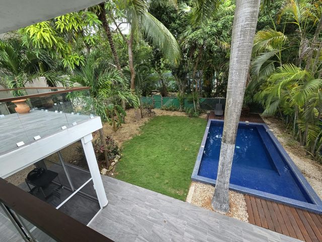 place photo 44