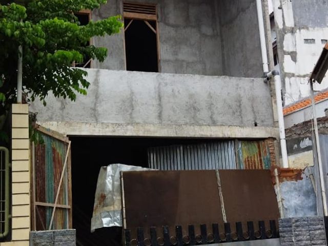 Dijual Rumah 2 Lantai lokasi Sarirejo Semarang Timur