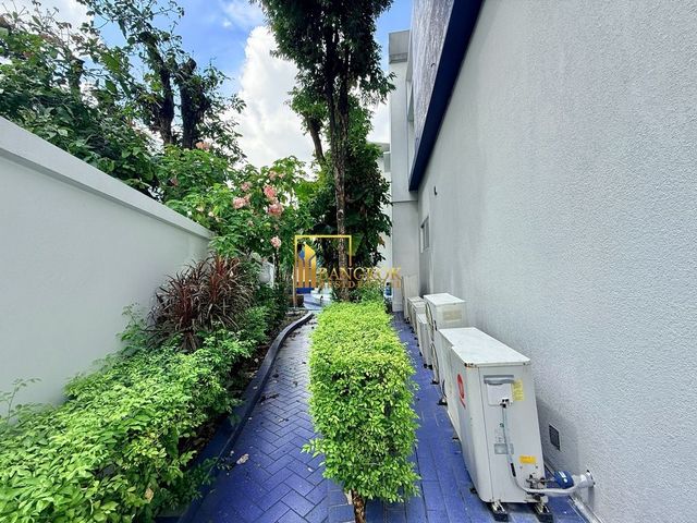 place photo 58