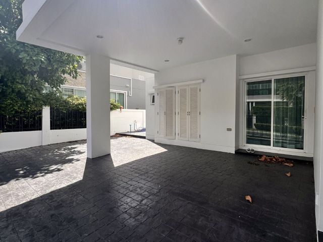 place photo 49