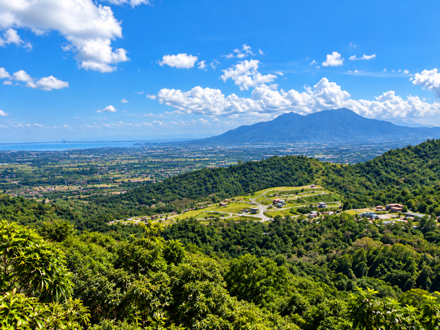 382 sqm Residential Lot for Sale in Tagaytay Highlands Cavite