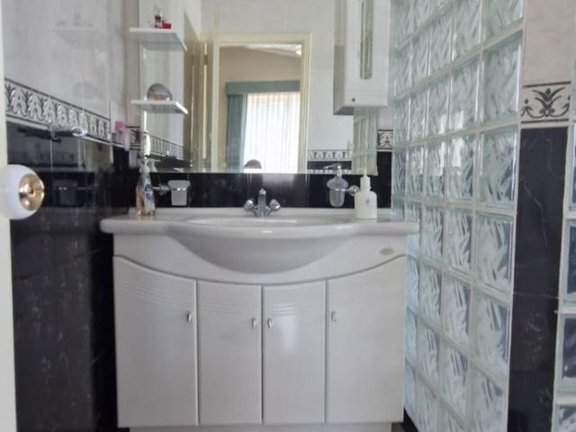 place photo 54