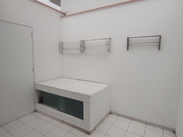 place photo 52