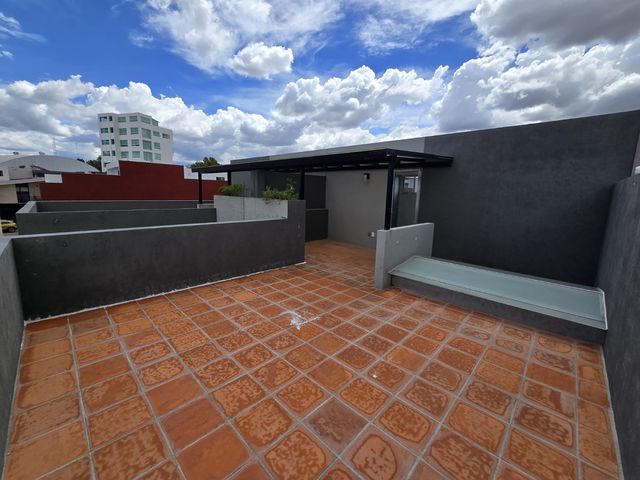 place photo 37