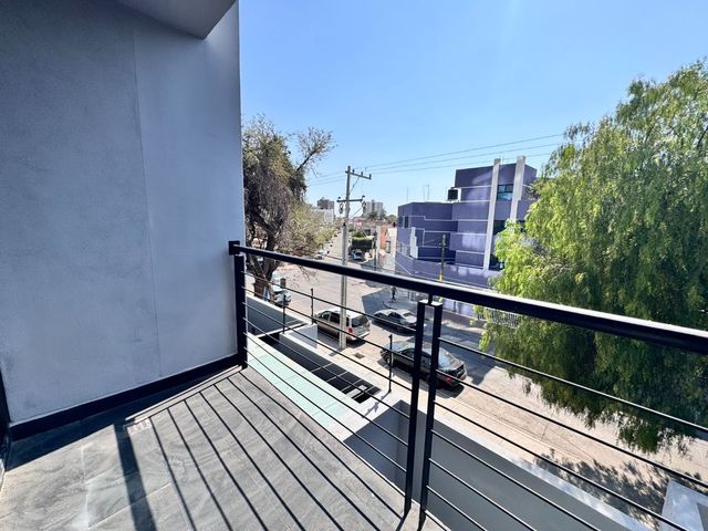 place photo 33