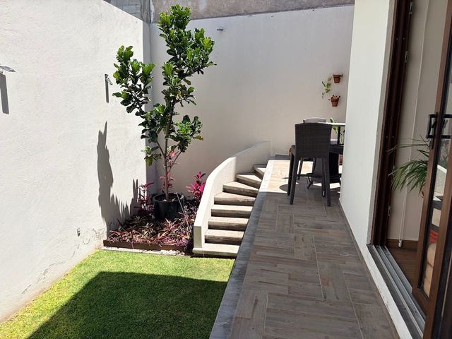 place photo 51