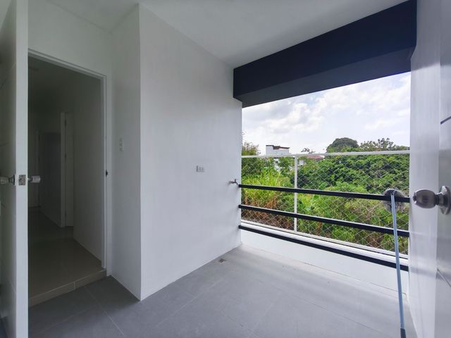 place photo 47