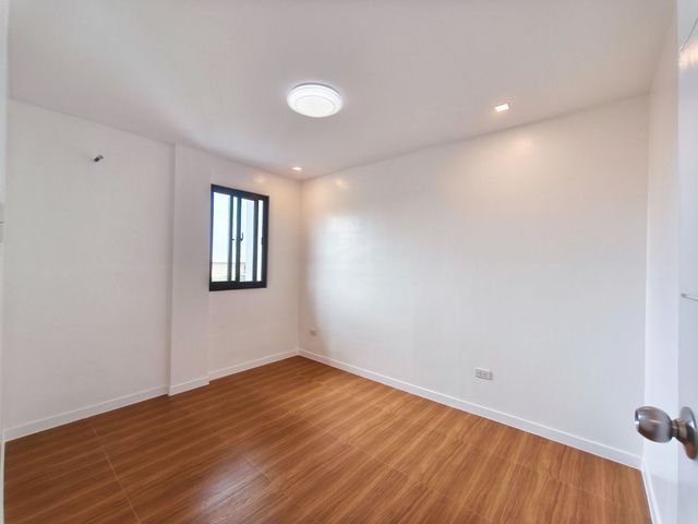 place photo 72
