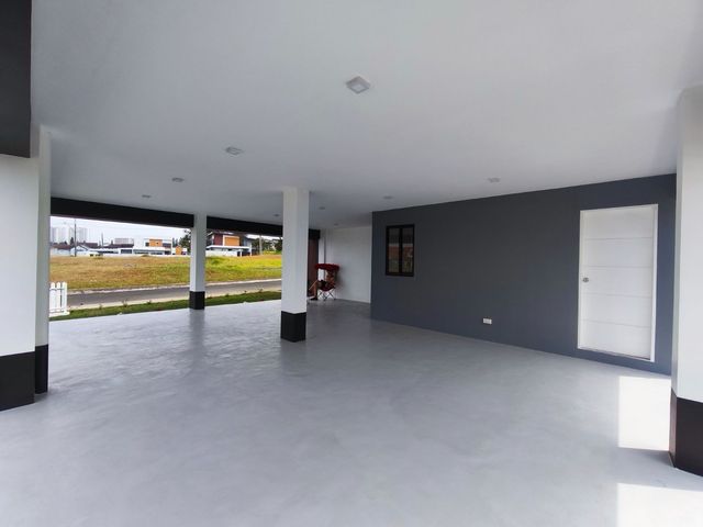 place photo 75