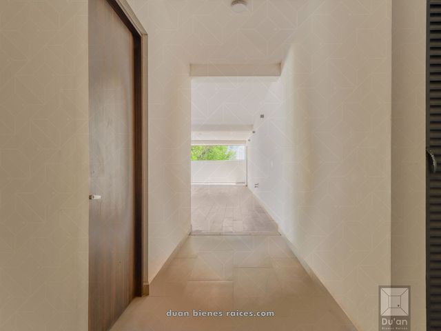 place photo 114