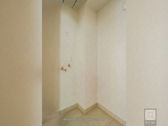 place photo 56