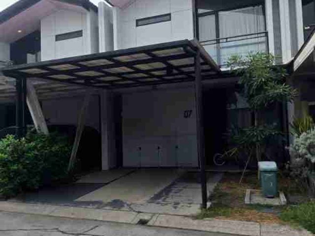 Dijual Cepat Rumah Cendana Parc Lippo Karawaci Luas 105 M2 Hadap Playground