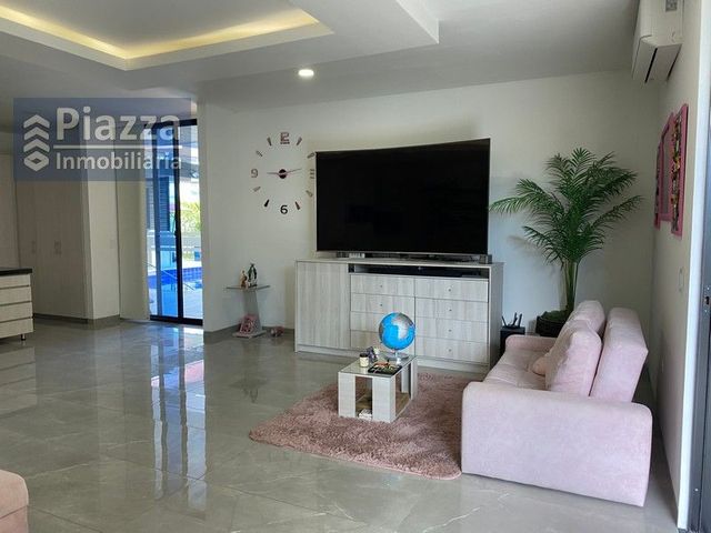 place photo 38