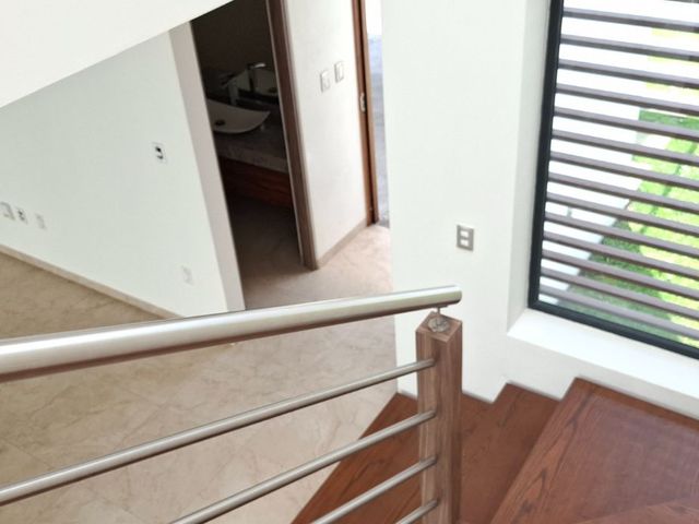 place photo 56