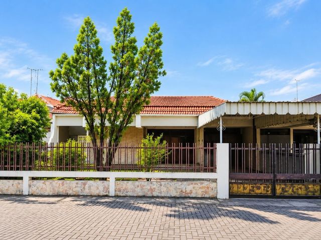 Rumah Jln Semut Strategis Dekat Pasar Atum, Itc, Kapasan, Kembang Jepun