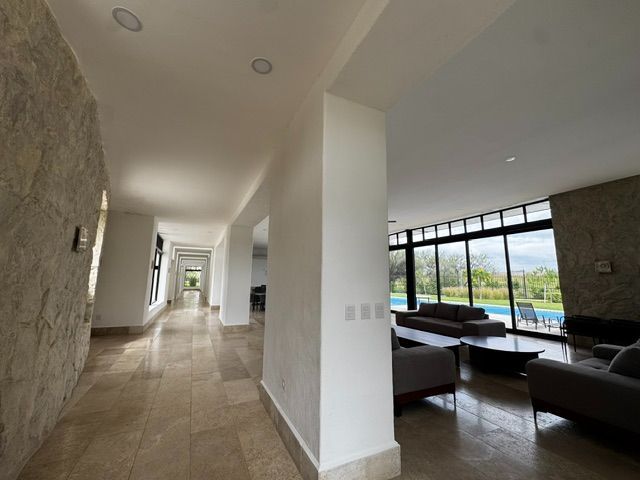place photo 48