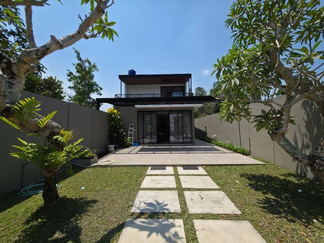 place photo 69