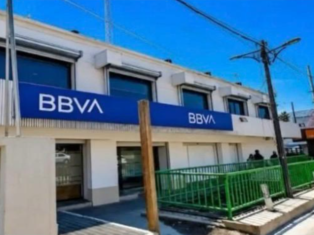 Local comercial en Ermita Miravalle