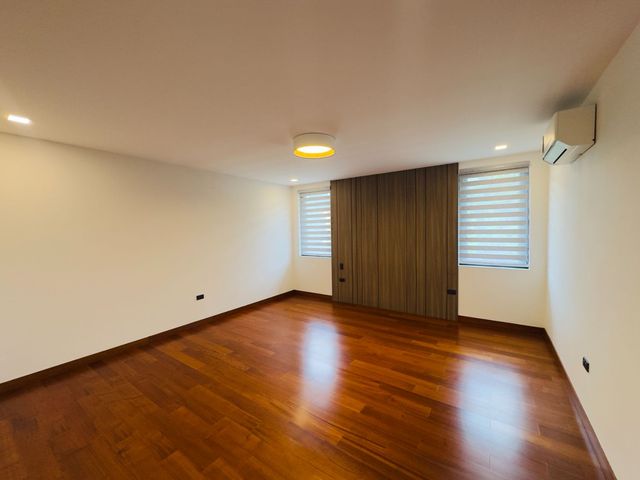 place photo 57