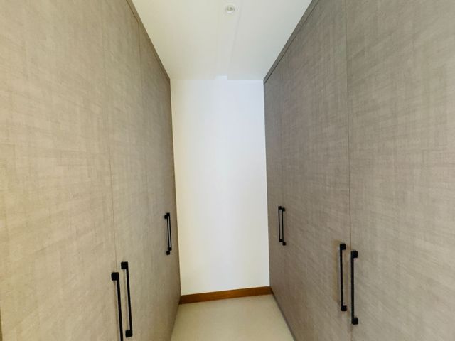 place photo 66
