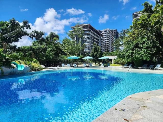 RUSH SALE: Seaview 1-Bedroom Unit with Balcony