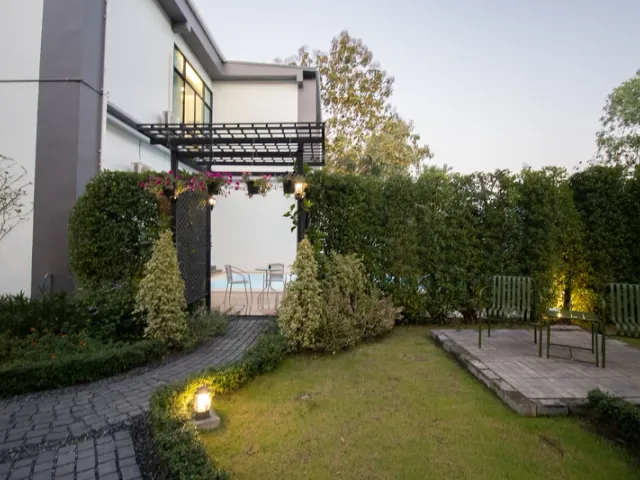 place photo 98