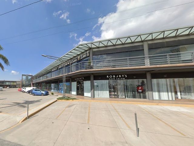 place photo 23