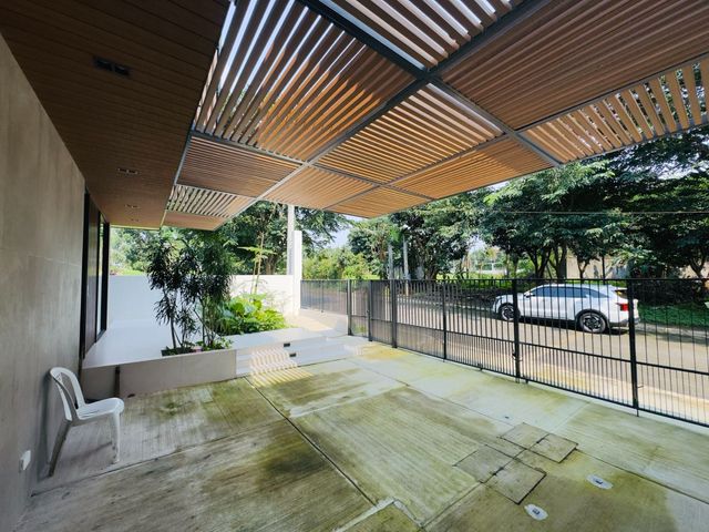 place photo 55