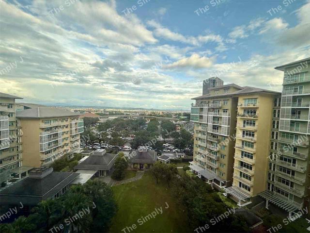 FOR SALE: 127sqm 3BR Corner Unit Belize Two Serendra BGC