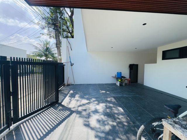 place photo 51