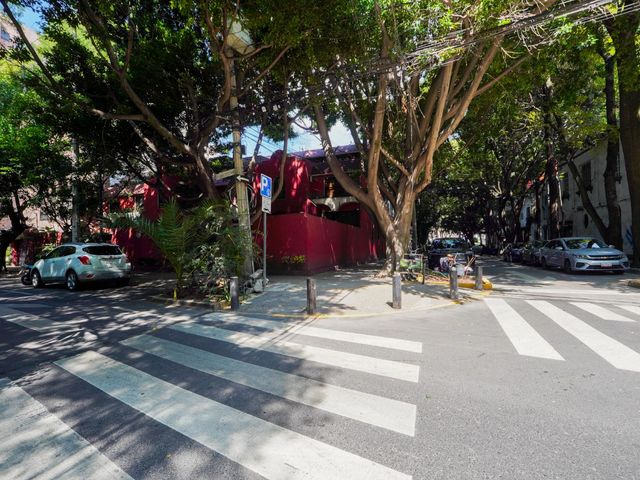 place photo 30