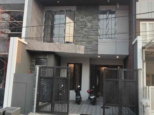 Manyar Tirtoasri Baru Gress 2lt