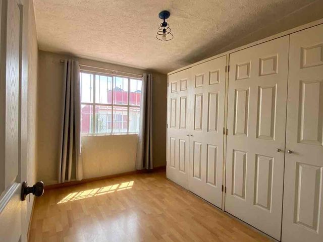 place photo 49