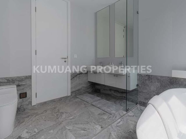 place photo 56