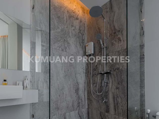 place photo 66