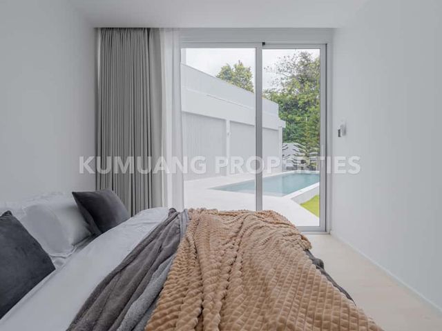 place photo 69