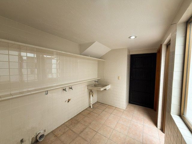 place photo 49