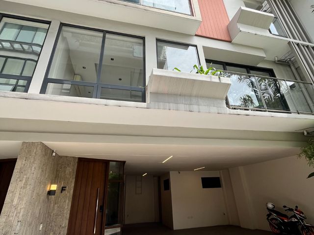 place photo 50