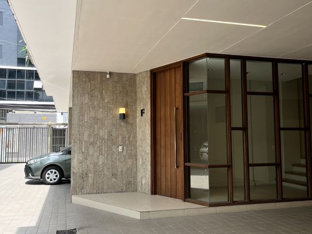 place photo 47