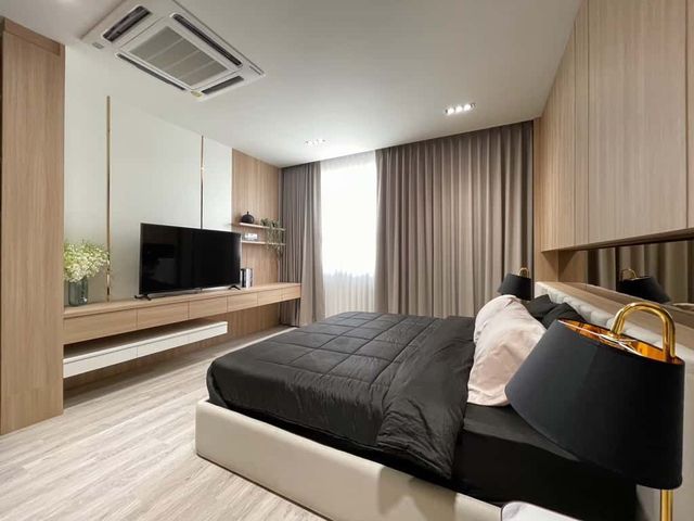 place photo 79