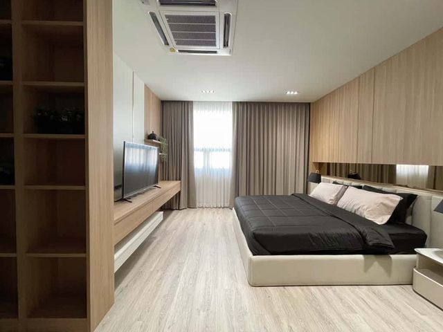 place photo 80