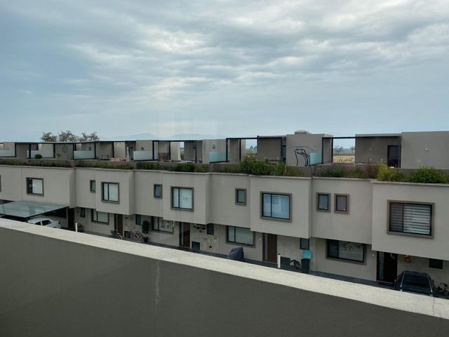 place photo 36