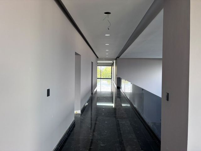 place photo 66