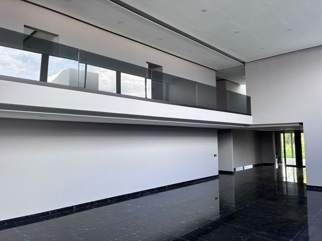 place photo 68