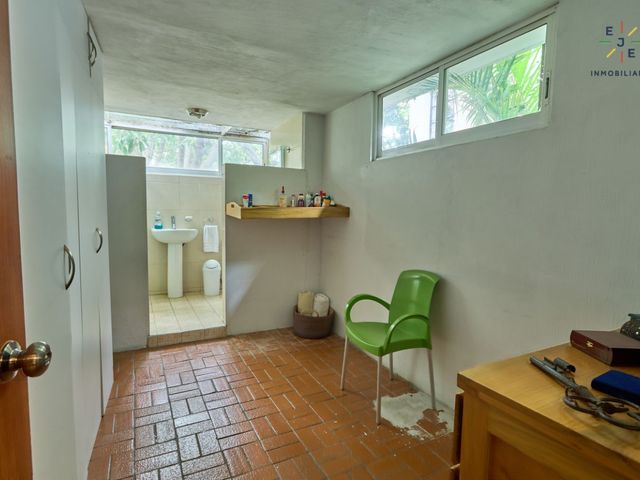 place photo 48