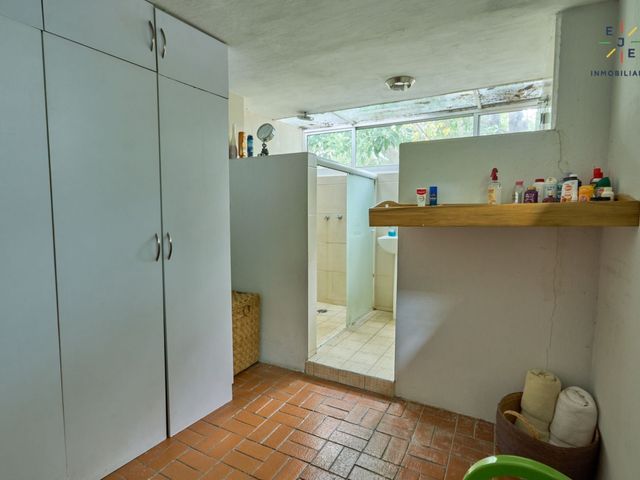place photo 49