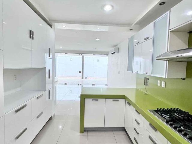place photo 43