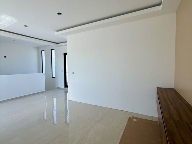 place photo 57