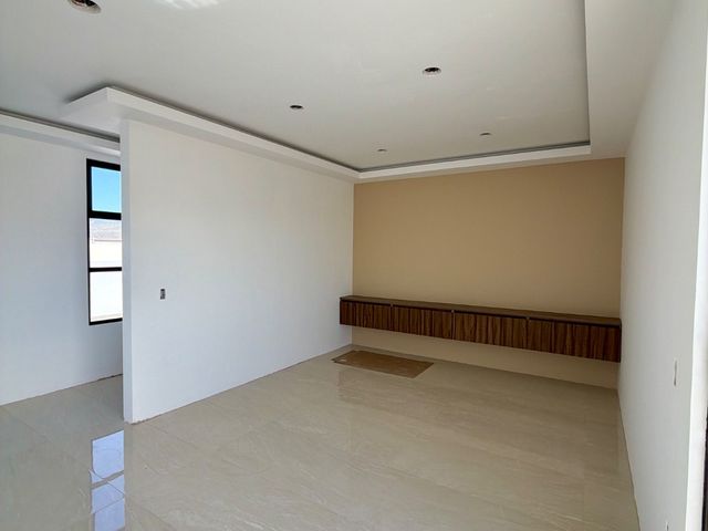 place photo 49