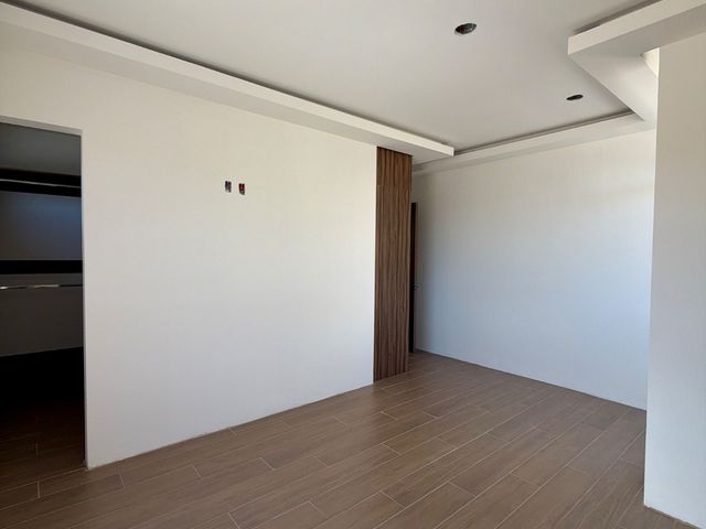 place photo 47